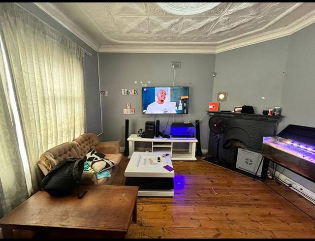 4 BEDROOM HOUSE FOR SALE IN SPRINGS CENTRAL